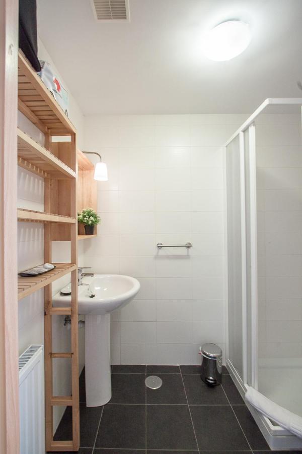 La Piedra L´Osu. Apartamento con piscina. Playa 3 km Llanes Esterno foto