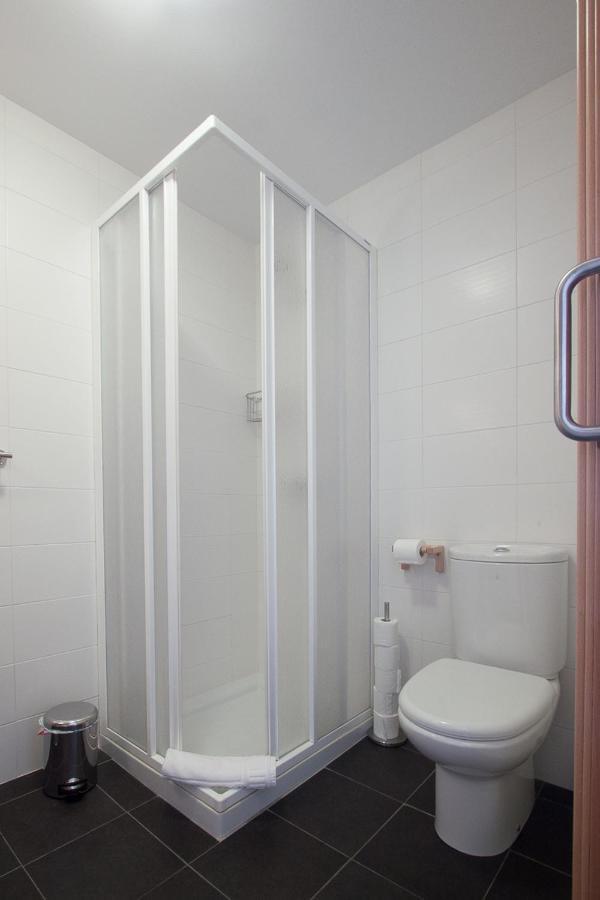 La Piedra L´Osu. Apartamento con piscina. Playa 3 km Llanes Esterno foto
